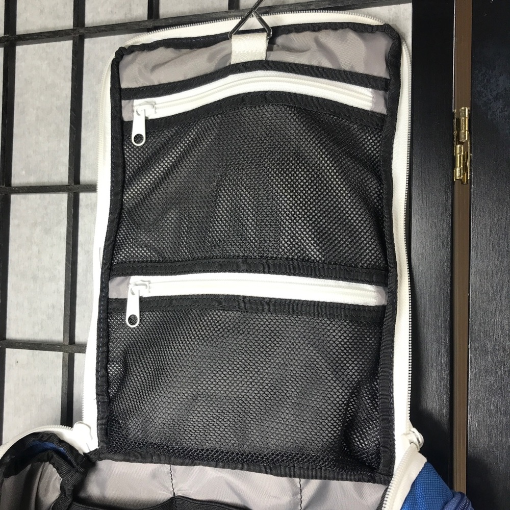 ‼️SOLD‼️ LANDS END Blue White Travel ZIP Up - Picture 2 of 8